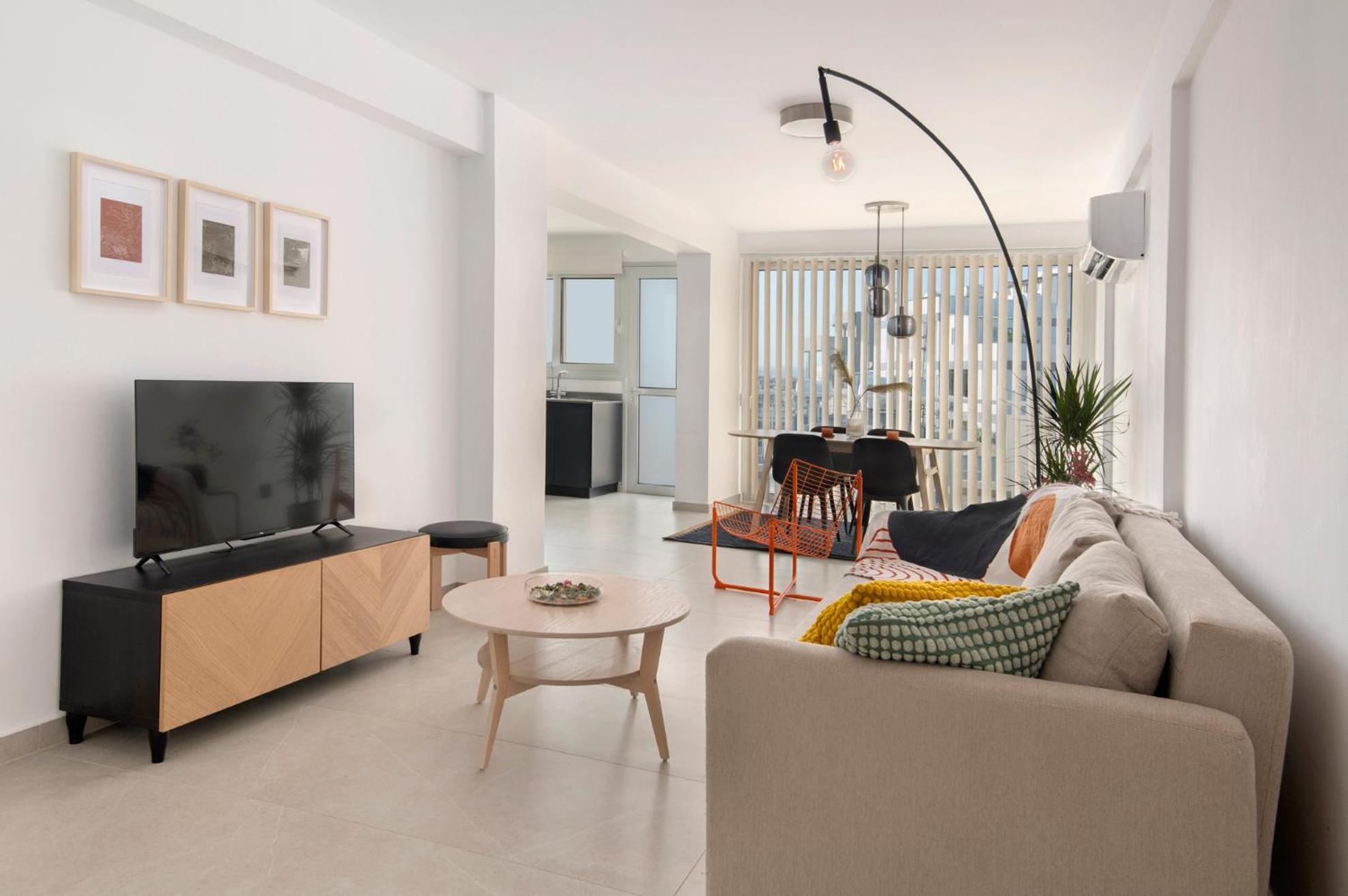 Amazing Two Bedroom *